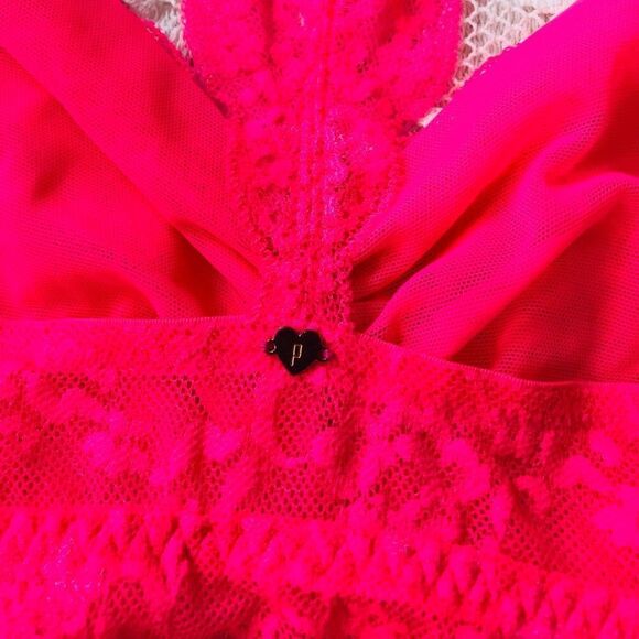 pink by Victoria’s Secret | hot pink lace bralette | size small - Picture 4 of 7
